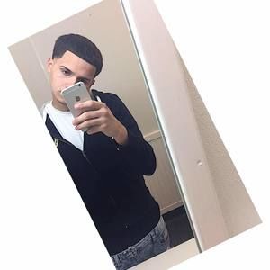 Meet your Posher, Kyle